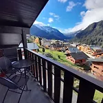 Joli Au Centre De Chatel, Balcon Et Vue Vallee - Fr-1-693-76 Lejlighed Châtel