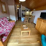 Joli Au Centre De Chatel, Balcon Et Vue Vallee - Fr-1-693-76 * Châtel