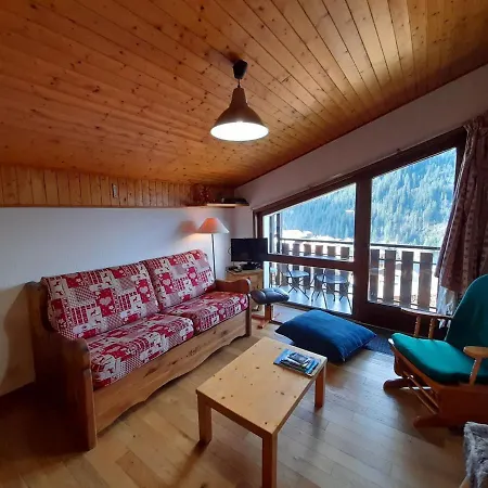 Joli Au Centre De Chatel, Balcon Et Vue Vallee - Fr-1-693-76 *