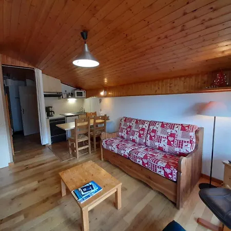 Joli Au Centre De Chatel, Balcon Et Vue Vallee - Fr-1-693-76 *