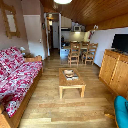 Joli Au Centre De Chatel, Balcon Et Vue Vallee - Fr-1-693-76 * Châtel